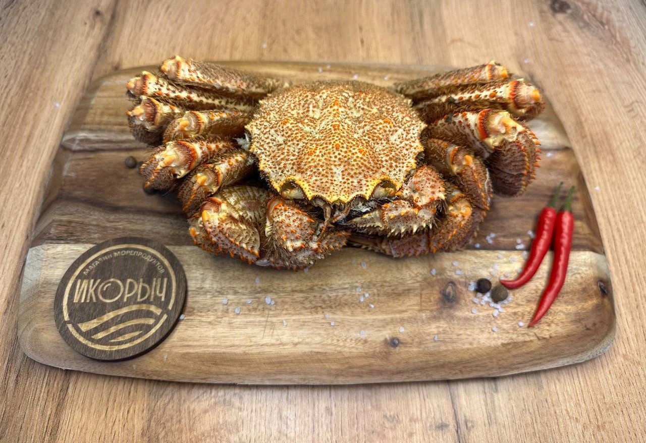 Краб волосатик целый мясистый варёно - мороженный подарочный